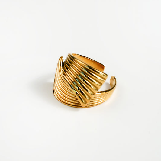 Auric Flow Ring