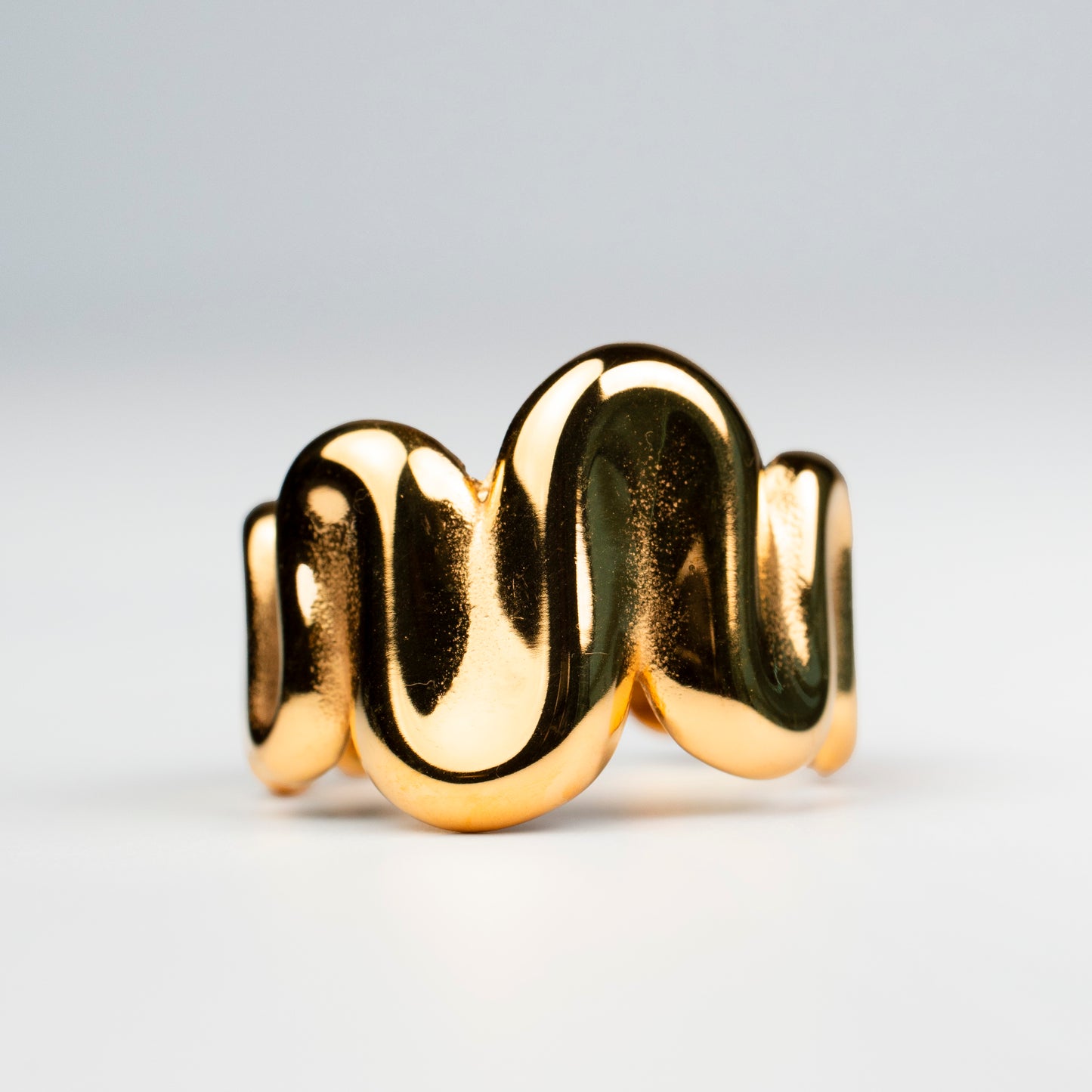 Stellar Flow Ring