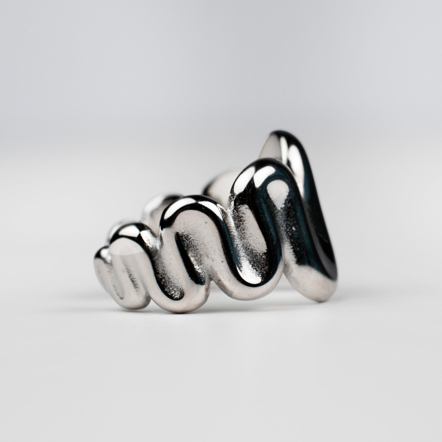 Stellar Flow Ring