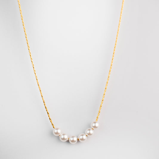 Lustrous Pearl Arc