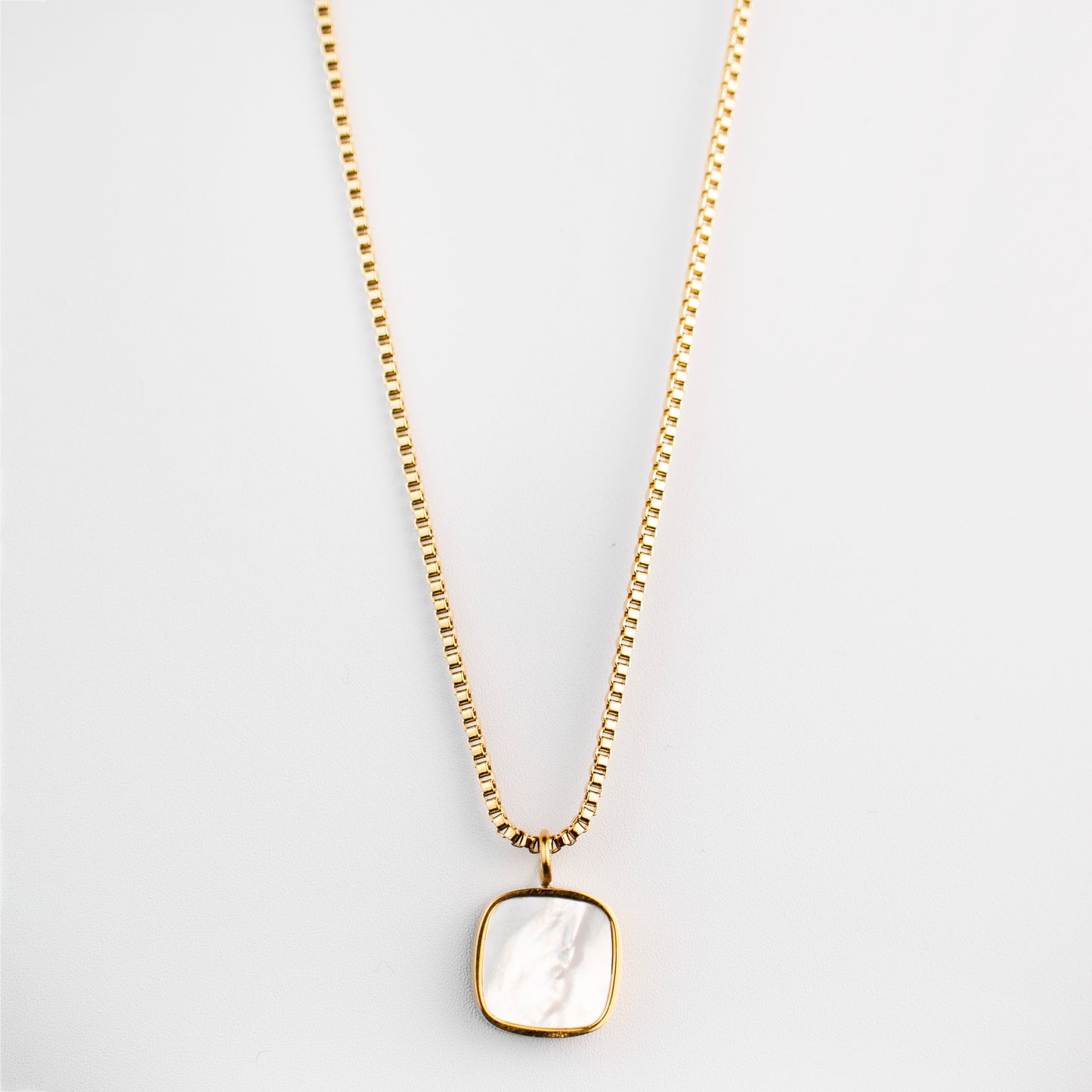 Aurora Frame Necklace