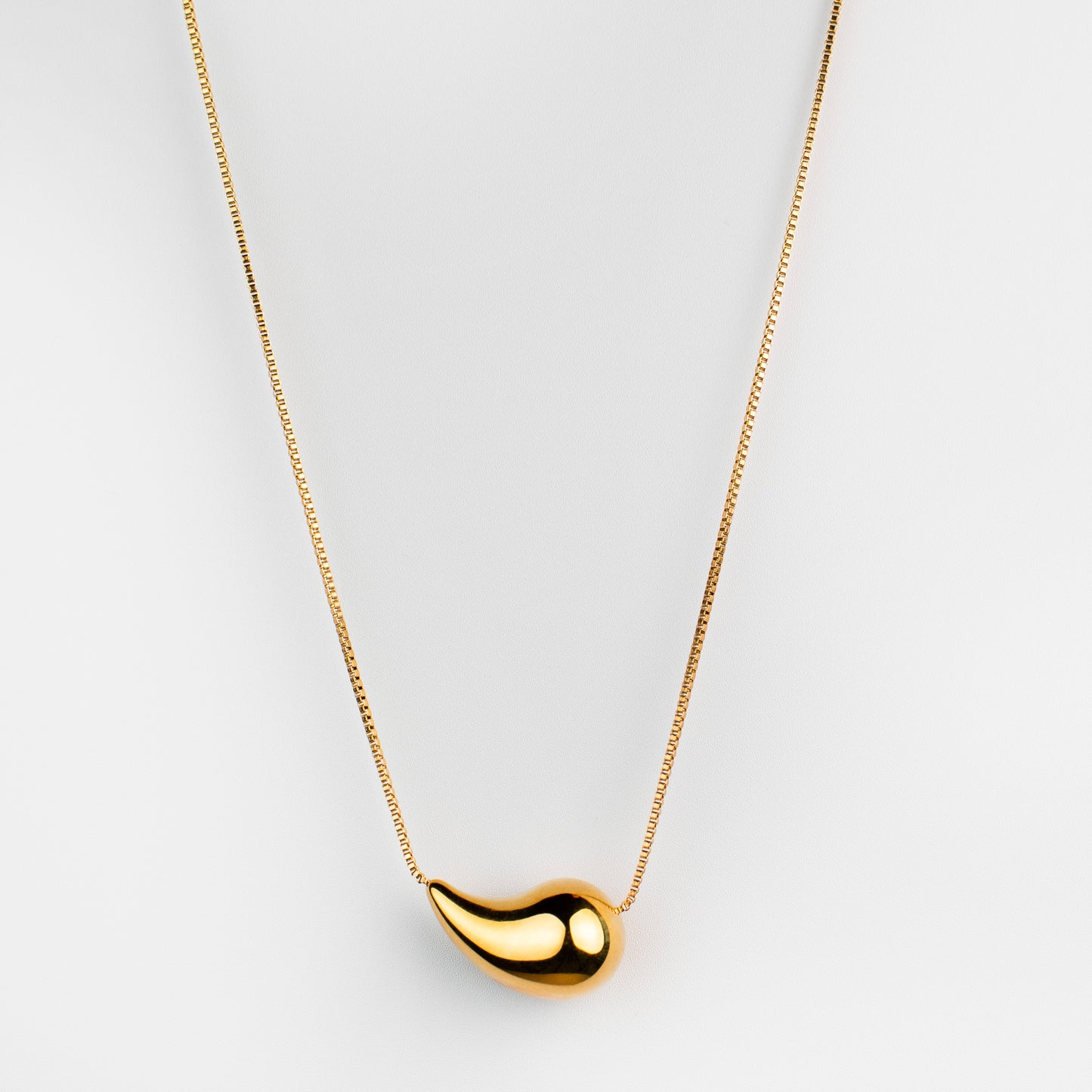 Golden Teardrop Necklace