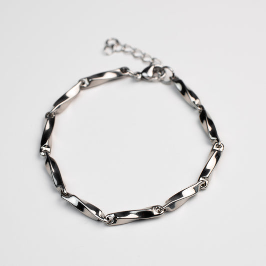 Silver Sculpted Link Bracelet