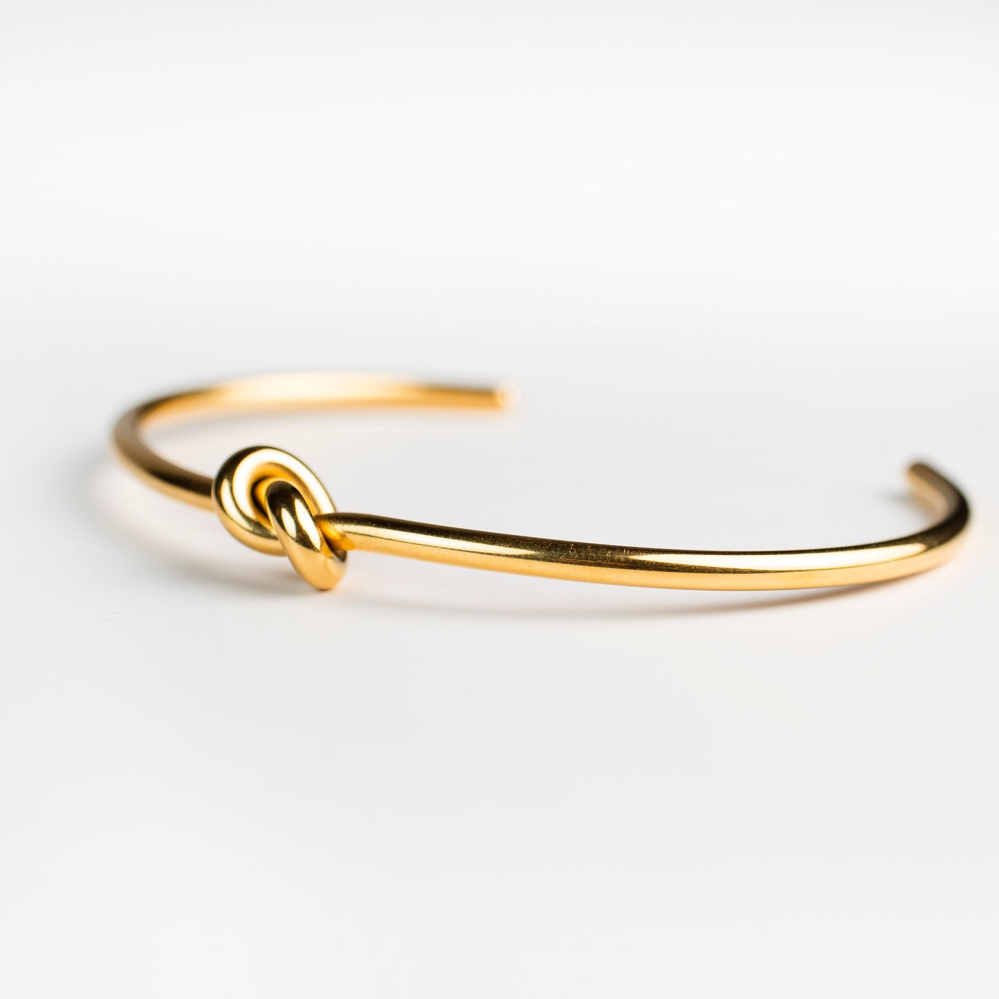 The Eternal Knot Bracelet