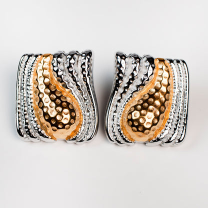 The Gold drop wavy crest earrings