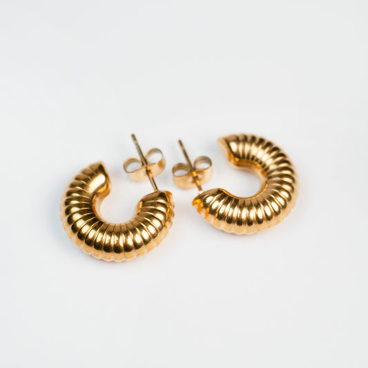 Lume Crest Hoops