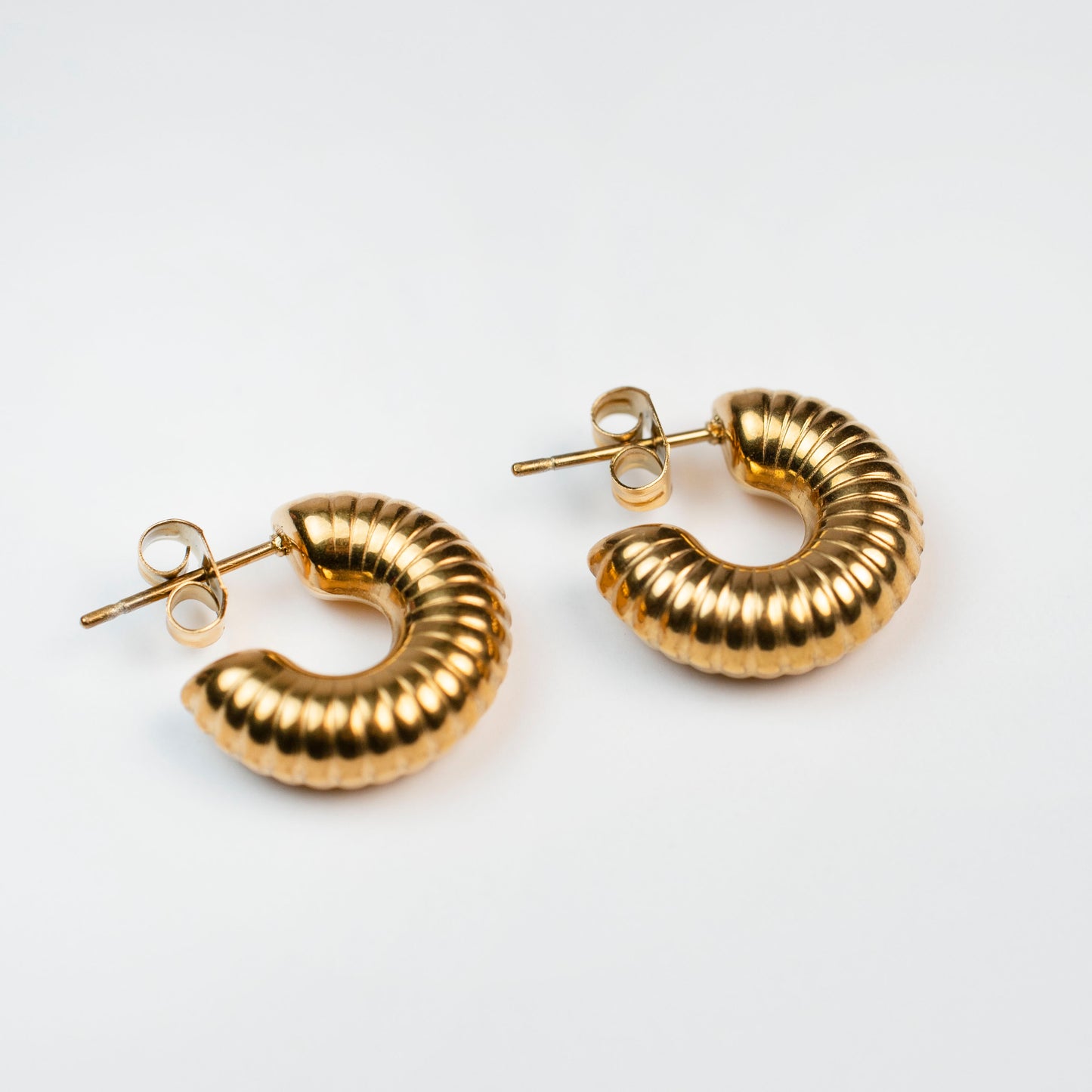 Lume Crest Hoops