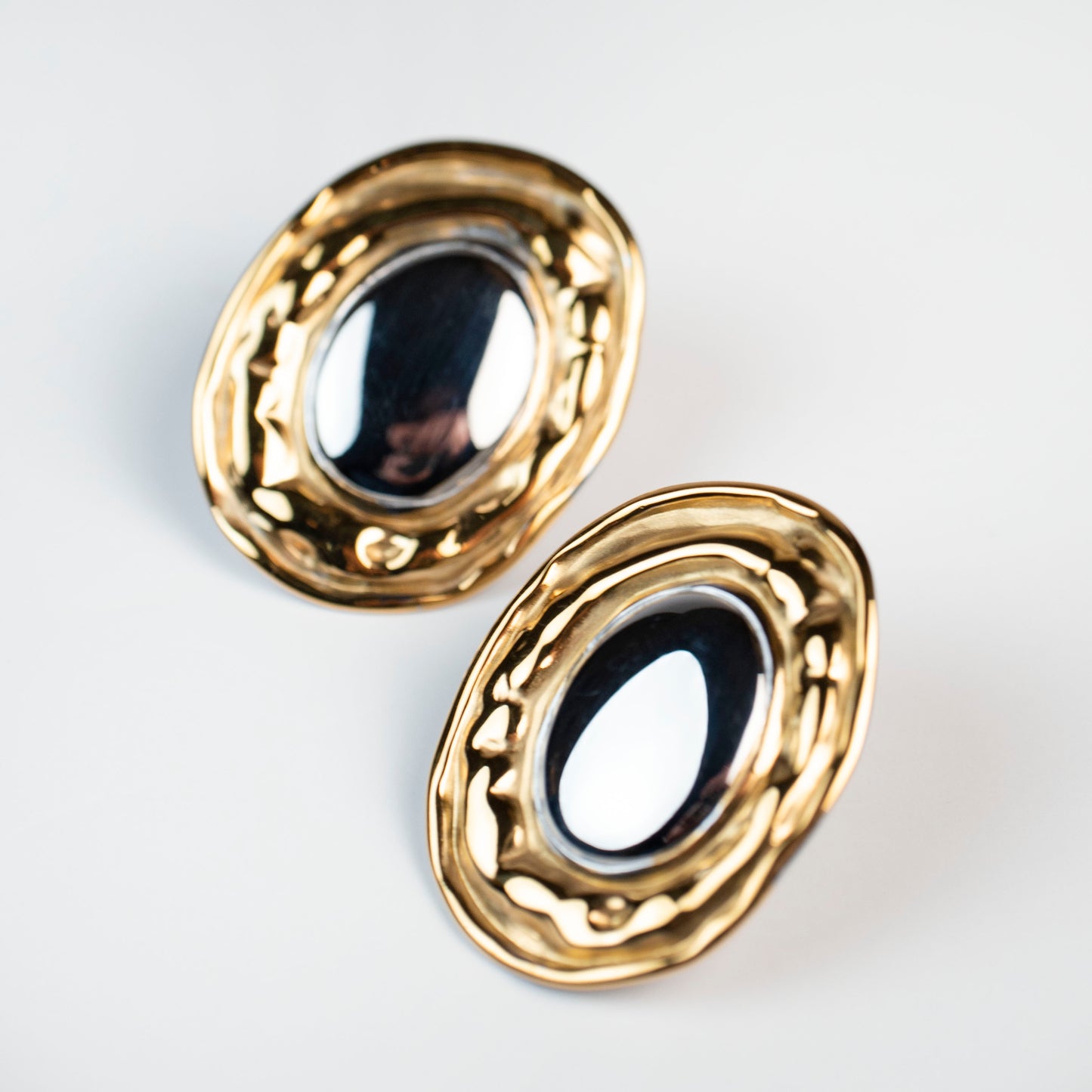 Golden Halo Oval Earrings
