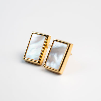 Mother of pearls framed earring