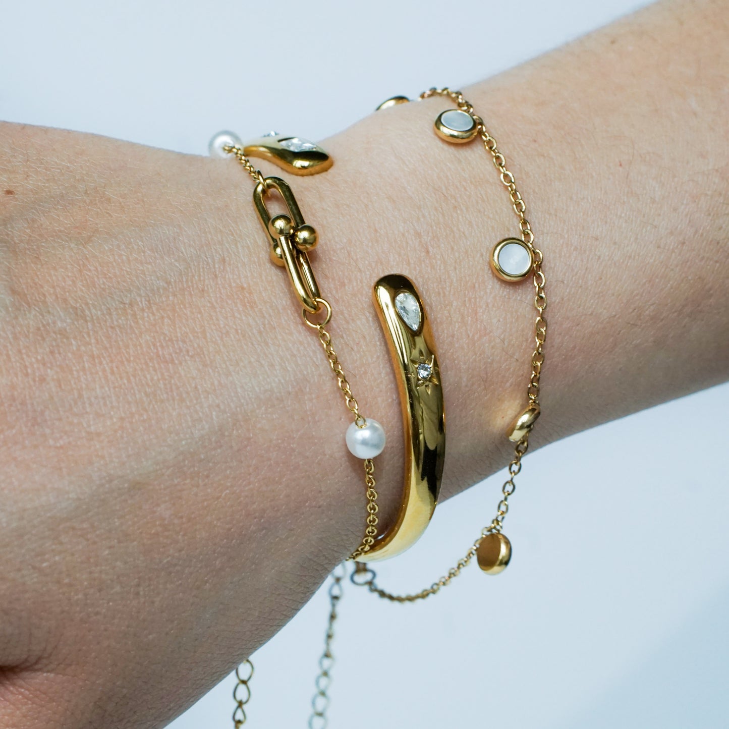 The Glowhold Bangle
